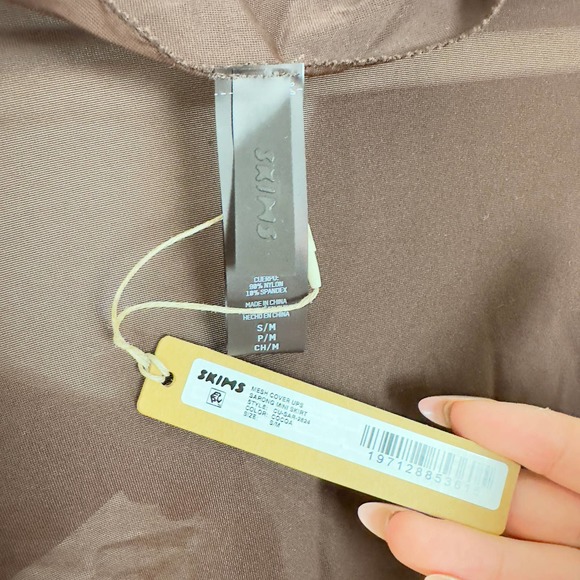 NWT SKIMS Mesh Tie Sarong Mini Skirt Cover Ups in Cocoa Size S/M - Picture 5 of 5